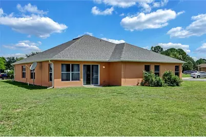 18330 Beauty Berry Ct, Lehigh Acres, FL 33972 - Photo 35