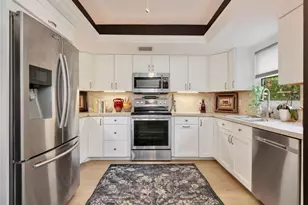 1201 Solana Rd, Naples, FL 34103 - Photo 13