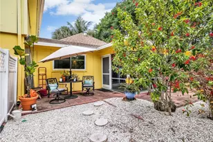 1201 Solana Rd, Naples, FL 34103 - Photo 27