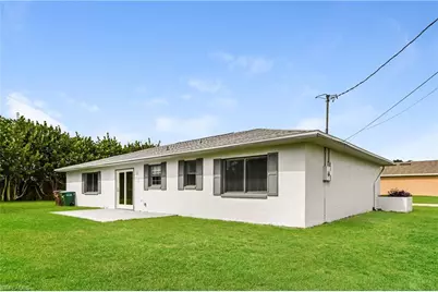 302 SE 3rd St, Cape Coral, FL 33990 - Photo 15