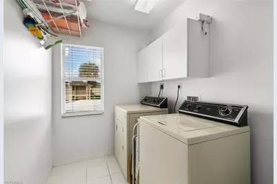 685 Squire Cir #204, Naples, FL 34104 - Photo 19