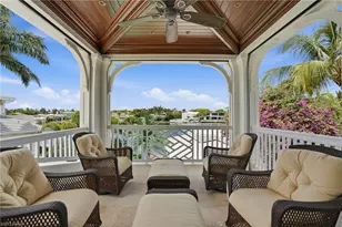 1870 4th St S, Naples, FL 34102 - Photo 25