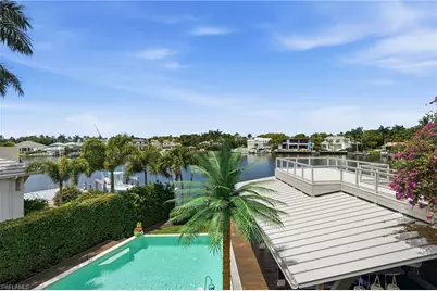 1870 4th St S, Naples, FL 34102 - Photo 37