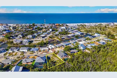 311 Donora Blvd, Fort Myers Beach, FL 33931 - Photo 13