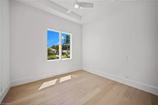623 Park Shore Dr, Naples, FL 34103 - Photo 35