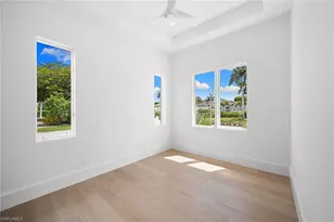 623 Park Shore Dr, Naples, FL 34103 - Photo 37