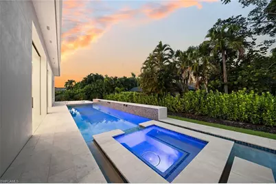 623 Park Shore Dr, Naples, FL 34103 - Photo 49