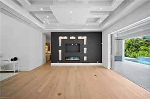 623 Park Shore Dr, Naples, FL 34103 - Photo 15