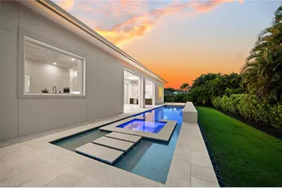 623 Park Shore Dr, Naples, FL 34103 - Photo 23