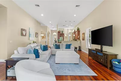 5019 Fairhaven Ln, Naples, FL 34109 - Photo 11