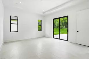 14318 Charthouse Cir, Naples, FL 34114 - Photo 15