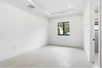 14318 Charthouse Cir, Naples, FL 34114 - Photo 13
