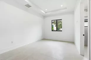 14318 Charthouse Cir, Naples, FL 34114 - Photo 13