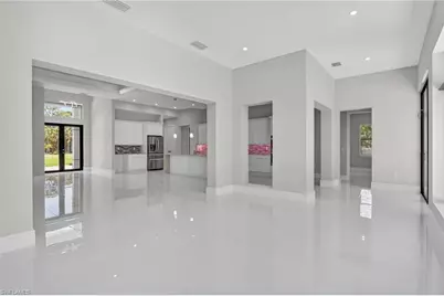 563 15th St NW, Naples, FL 34120 - Photo 5