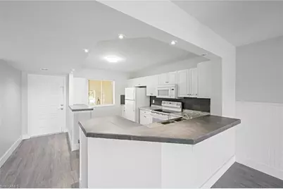 7800 Emerald Cir #B104, Naples, FL 34109 - Photo 3