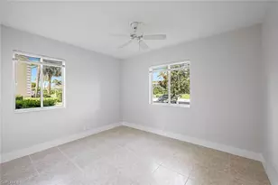 7800 Emerald Cir, Naples, FL 34109 - Photo 9