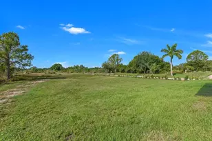 4210 58th Ave NE, Naples, FL 34120 - Photo 23