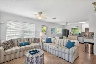 563 105th Ave N, Naples, FL 34108 - Photo 17