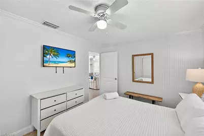 563 105th Ave N, Naples, FL 34108 - Photo 23