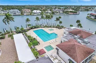 2400 Gulf Shore Blvd N, Naples, FL 34103 - Photo 37