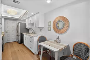 2400 Gulf Shore Blvd N, Naples, FL 34103 - Photo 11