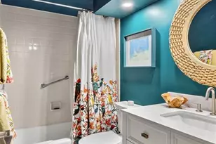 2400 Gulf Shore Blvd N, Naples, FL 34103 - Photo 25