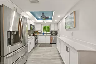 530 108th Ave N, Naples, FL 34108 - Photo 7