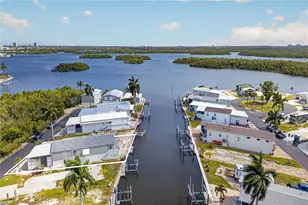 7 Galleon Way, Fort Myers Beach, FL 33931 - Photo 37
