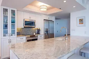6585 Nicholas Blvd, Naples, FL 34108 - Photo 11
