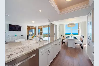 6585 Nicholas Blvd #1102, Naples, FL 34108 - Photo 3
