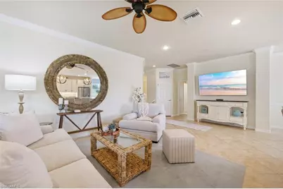 10554 Smokehouse Bay Dr #201, Naples, FL 34120 - Photo 5
