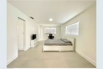 1772 Inlet, North Fort Myers, FL 33903 - Photo 5