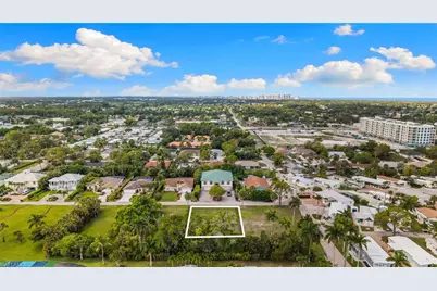 3116 Pine Tree Dr, Bonita Springs, FL 34134 - Photo 1