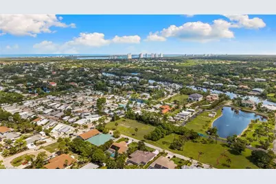 3116 Pine Tree Dr, Bonita Springs, FL 34134 - Photo 9