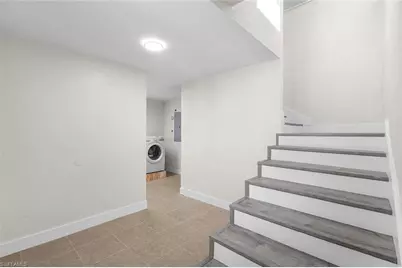1284 Rainbow Ct, Naples, FL 34110 - Photo 3