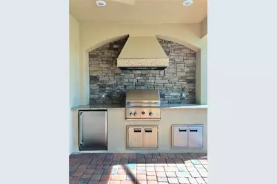 28694 Newtown Ct, Bonita Springs, FL 34135 - Photo 15