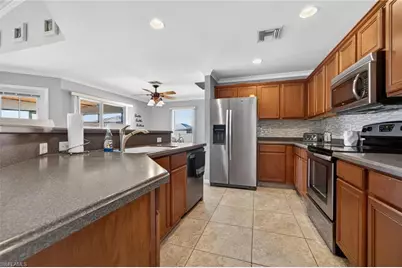 1807 NW 37th Ave, Cape Coral, FL 33993 - Photo 9