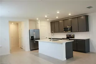 27874 Radiant Ct, Bonita Springs, FL 34135 - Photo 3