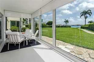 3420 Gulf Shore Blvd N, Naples, FL 34103 - Photo 9