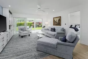 3420 Gulf Shore Blvd N, Naples, FL 34103 - Photo 3