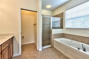 15754 Cutters Ct, Fort Myers, FL 33908 - Photo 17