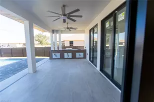 1817 NE 17th St, Cape Coral, FL 33909 - Photo 27