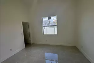 2220 SE 18th Ave, Cape Coral, FL 33990 - Photo 9