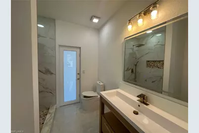 2220 SE 18th Ave, Cape Coral, FL 33990 - Photo 15