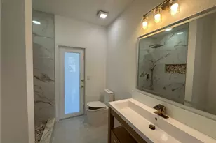 2220 SE 18th Ave, Cape Coral, FL 33990 - Photo 15