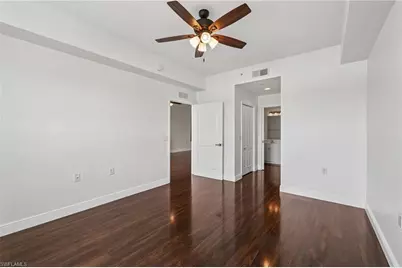 2810 Cypress Trace Cir #2112, Naples, FL 34119 - Photo 7