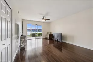 2810 Cypress Trace Cir, Naples, FL 34119 - Photo 17