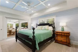 571 Neapolitan Ln, Naples, FL 34103 - Photo 7