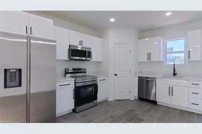 2173 Mitchell Ct, Fort Myers, FL 33916 - Photo 5