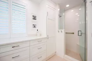 7040 Pelican Bay Blvd, Naples, FL 34108 - Photo 7